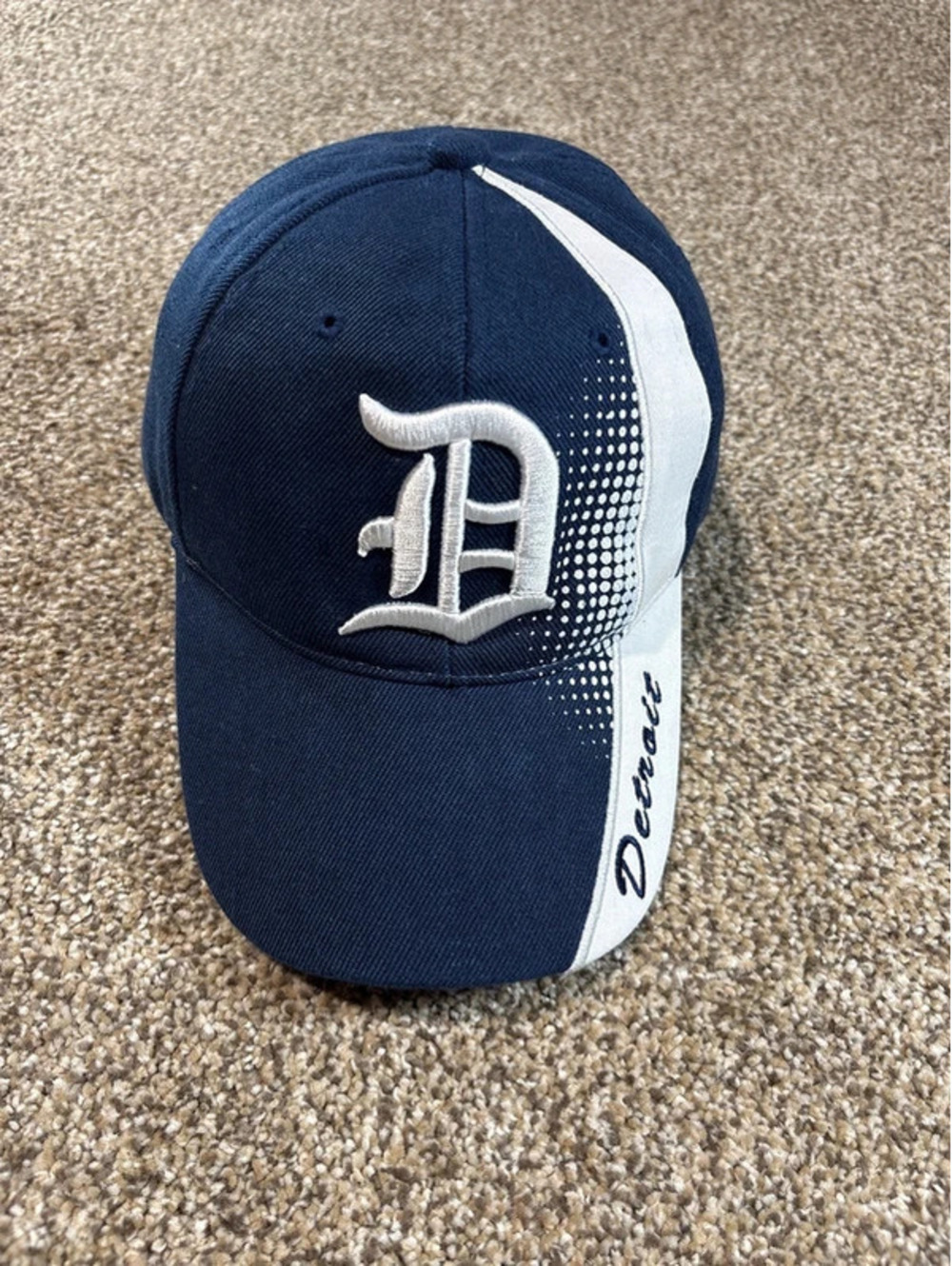 Adjusted Detroit hat
